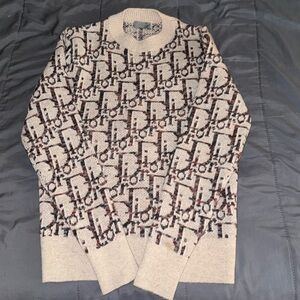 Dior Oblique Sweater
Beige and Brown Wool Jacquard